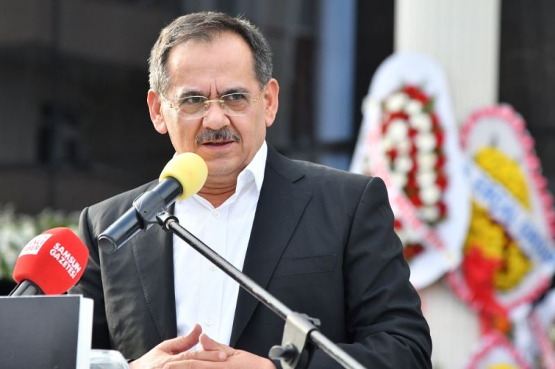 BAŞKAN MUSTAFA DEMİR