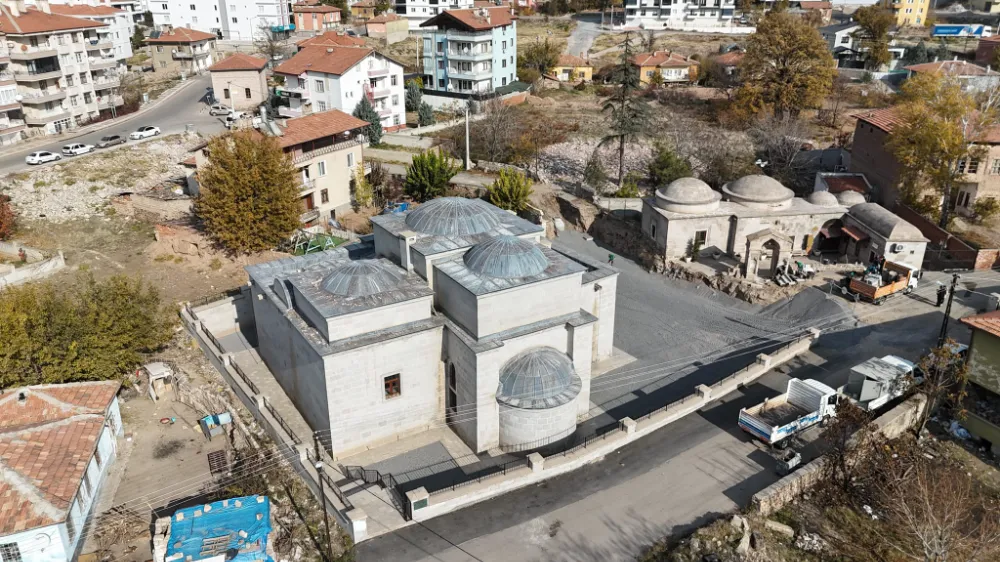 MELİK MAHMUT GAZİ HANGAH’I VE YUSUF HAKİKİ BABA TÜRBESİ’NDE ÇEVRE DÜZENLEMESİ