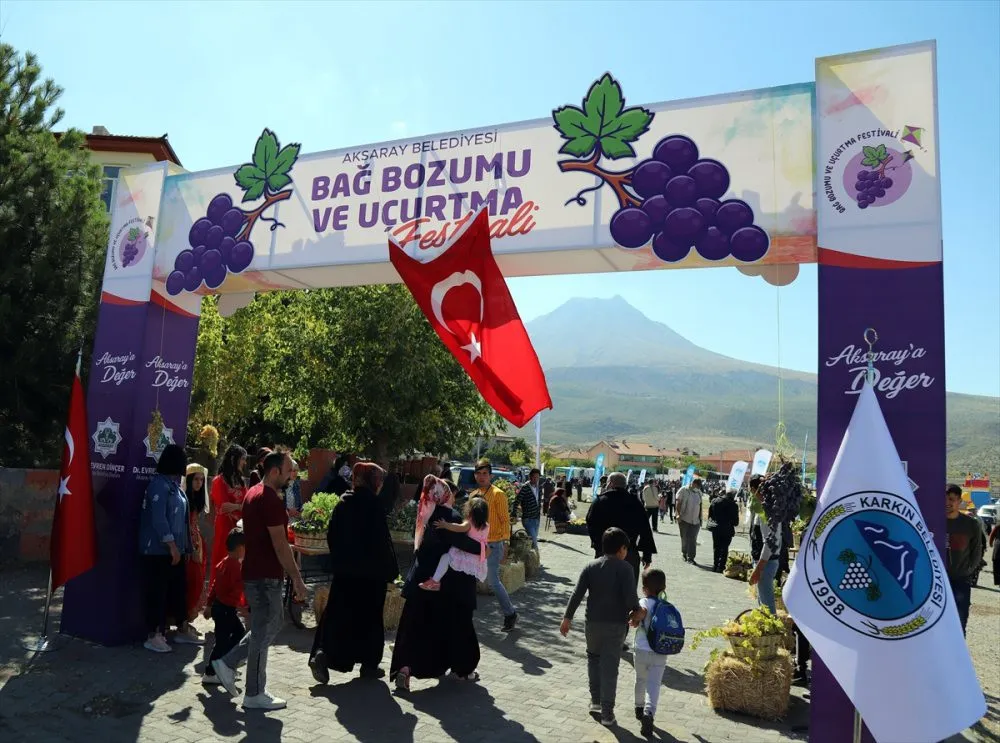 3. GELENEKSEL BAĞ BOZUMU VE PEKMEZ FESTİVALİ 6 EKİM’DE KARGIN KÖYÜ’NDE GERÇEKLEŞECEK