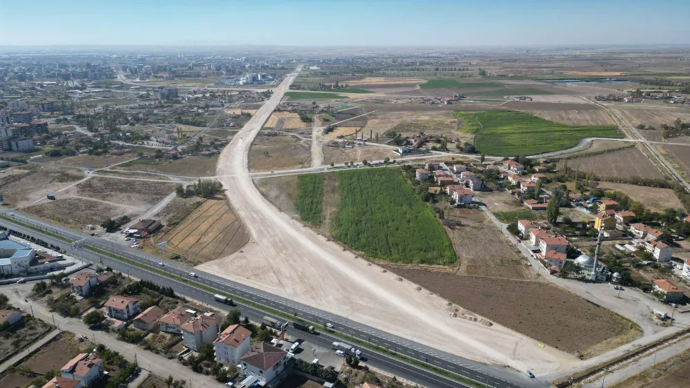 AKSARAY’IN YENİ ÇEVRE YOLU GÜÇLÜ ZEMİNİYLE GELECEĞE HAZIRLANIYOR