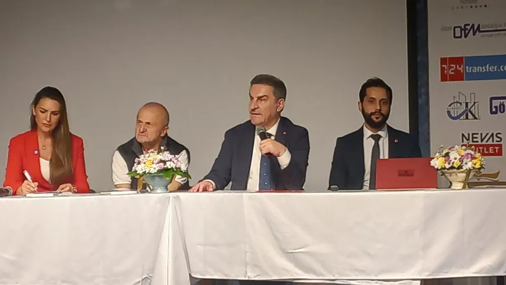 ‘Gençler diğer insanlardan yüzde 90 oranında nefret ediyor’