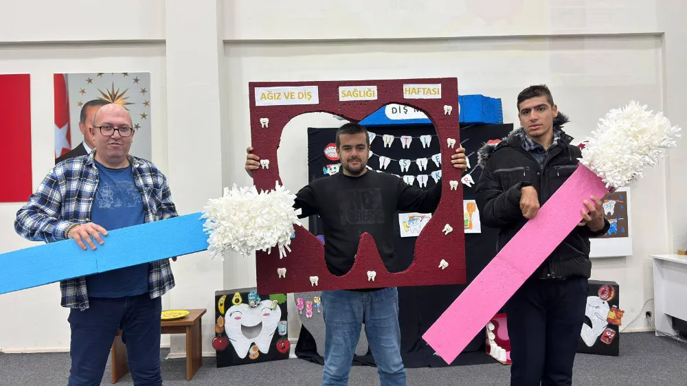 Gülümseme, insanın en evrensel dili; sağlıklı bir gülümseme ise onun en değerli hali