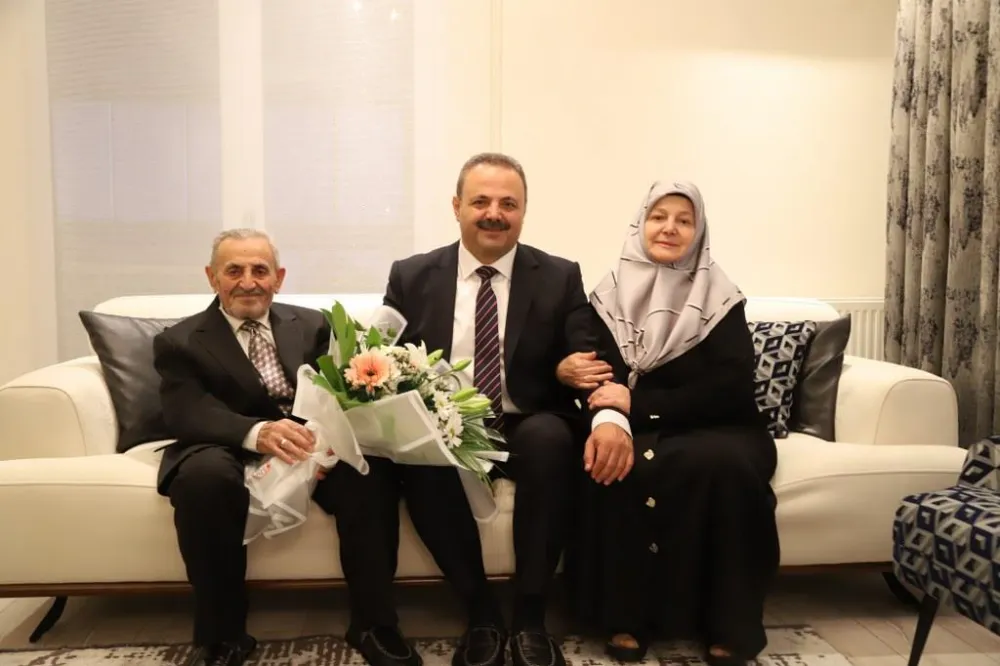 Rektör Arıbaş: Öğretmenlik bir ömür boyu süren kutsal bir meslektir