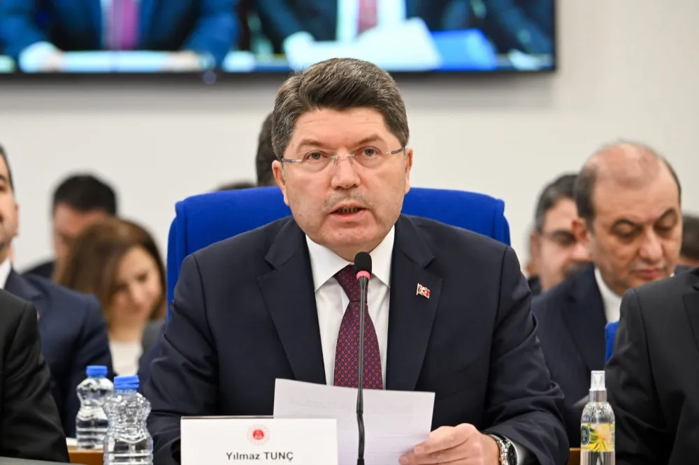 11.⁠ ⁠Yargı Paketi Meclis