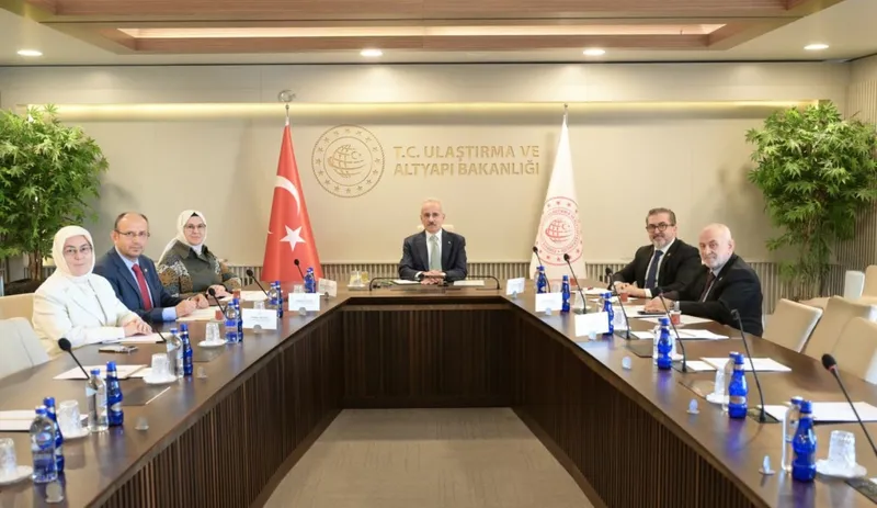 Çocukların Dijital Hakları ve Güvenliği Masaya Yatırıldı