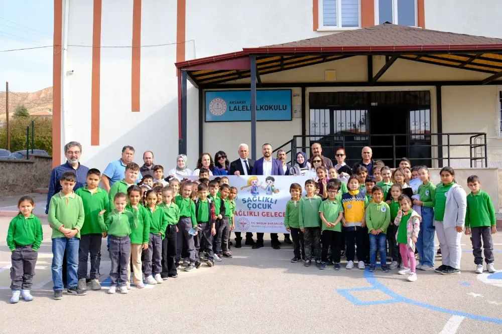 Minik sağlık elçileri yetişiyor