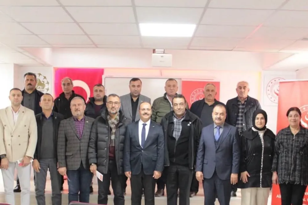 Aile ve Sosyal Hizmetler Müdürlüğü, sahanın sorunlarını muhtarlardan dinledi