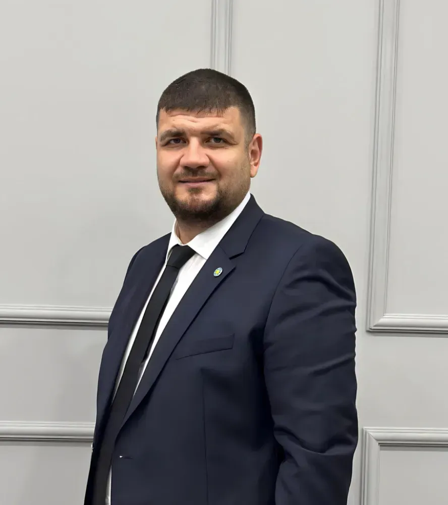 Sercan Belgemen’den 23 Nisan Mesajı: “Milli Egemenlik, Geleceğimizin Teminatı Çocuklara Emanettir”