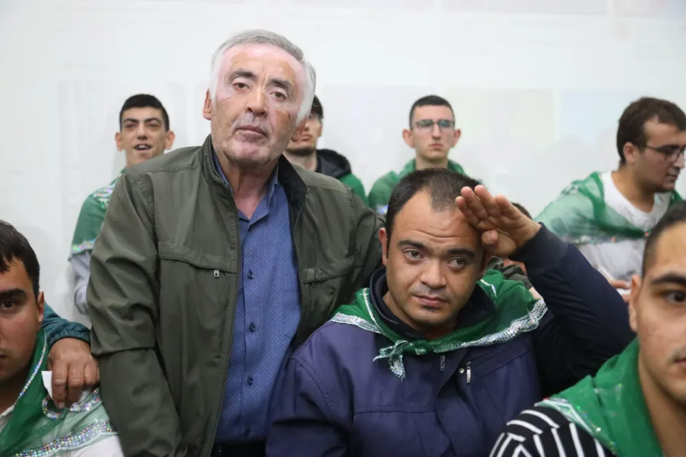 ENGELSİZ YAŞAM MERKEZİNDE ÖZEL BİREYLER İÇİN ASKER KINASI PROGRAMI DÜZENLENDİ