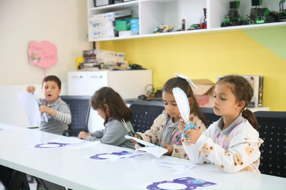 AKSARAY’DA ÇOCUKLAR VE GENÇLER BİLİMLE BULUŞMAYA DEVAM EDİYOR