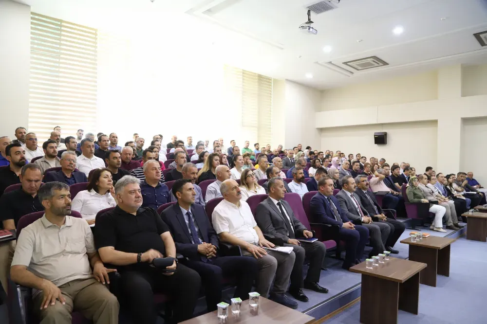  Rektör Arıbaş: Kaliteyi artırmak için kararlı ve nitelikli adımlar atıyoruz