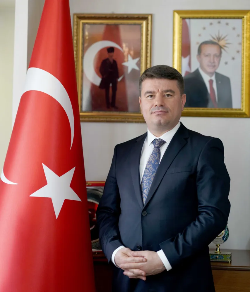 BAŞKAN DİNÇER İN 15 TEMMUZ DEMOKRASİ VE MİLLİ BİRLİK GÜNÜ MESAJI