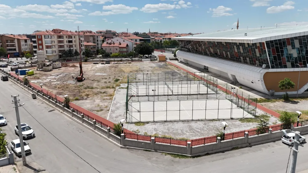 AKSARAY BELEDİYESİ GENÇLİK MERKEZİ PROJESİNİN İNŞAAT ÇALIŞMALARINI BAŞLATTI