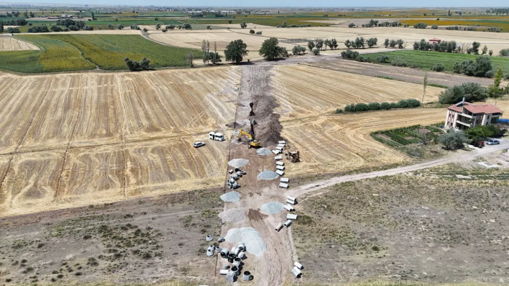 AKSARAY BELEDİYESİNDEN SOMUNCUBABA VE YENİ MAHALLEYE GÜÇLÜ ALTYAPI YATIRIMI