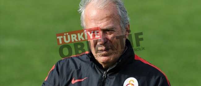 Mustafa Denizli istifa etti
