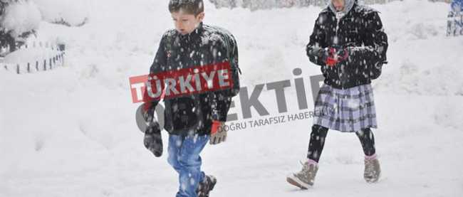 Hakkari'de okullar tatil
