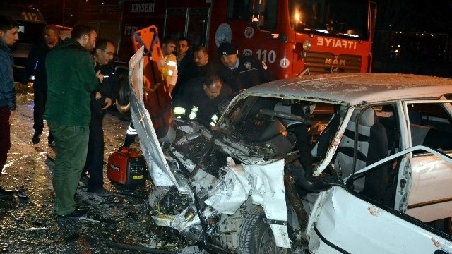 Kayseri'de Feci Kaza: 5 ölü, 1 yaralı