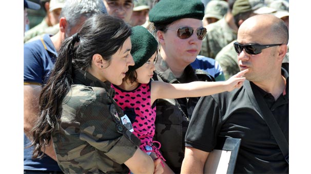 Şehit Komiser Ahmet Çamur’un cenazesi Trabzon’a getirildi